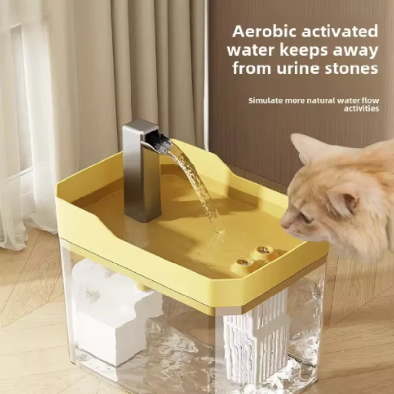 Fontaine d'eau pour chat à gros débit