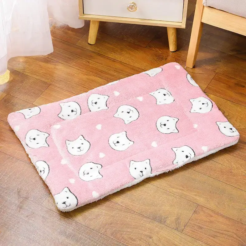 Tapis douillet pour chat – Confort absolu et style mignon