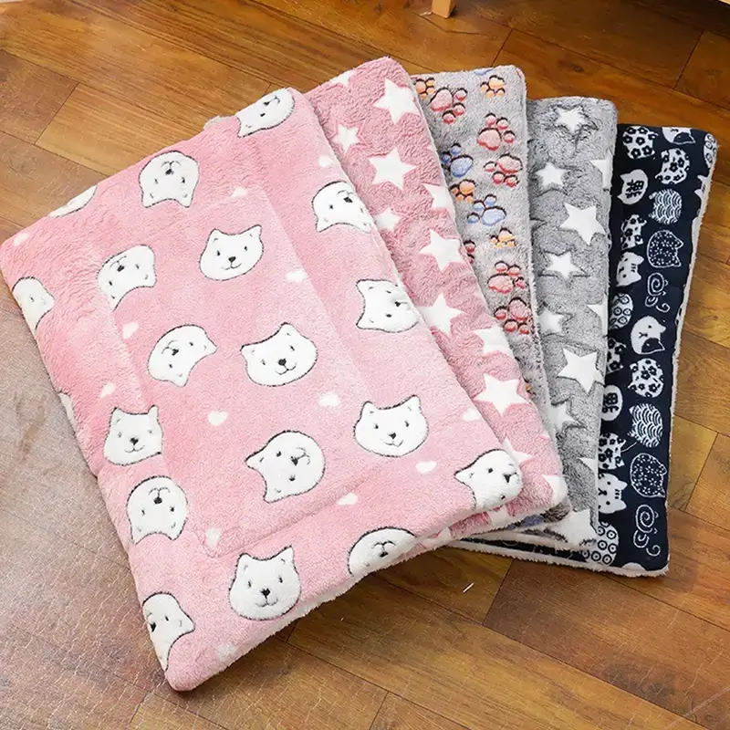 Tapis douillet pour chat – Confort absolu et style mignon