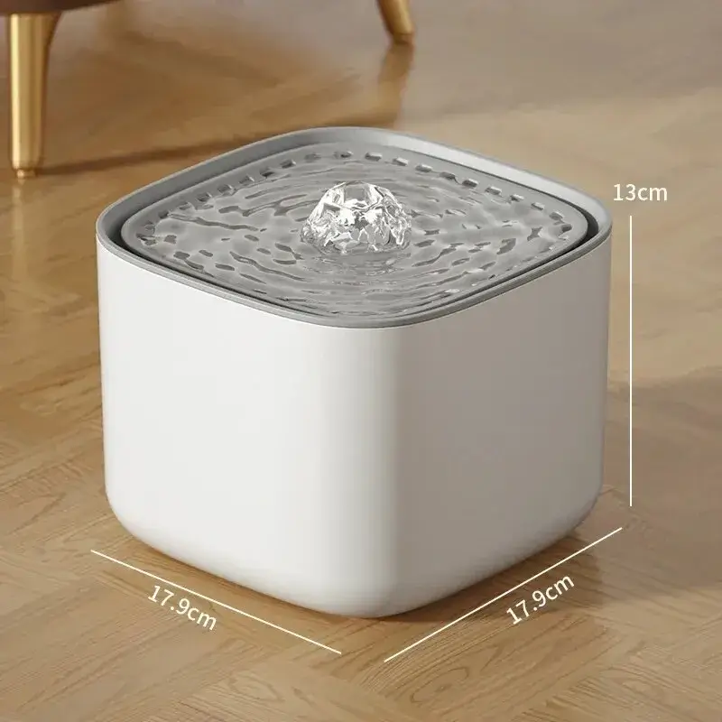 Fontaine à eau 3L pour chat – Quadruple filtration, pompe LED & recharge USB