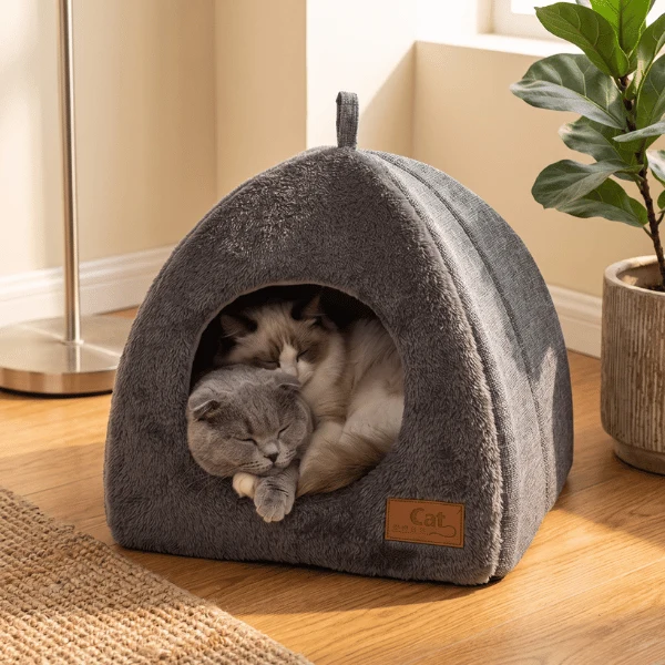Niche pour chat - Ultra moelleuse à coussin polaire - CozyNest™