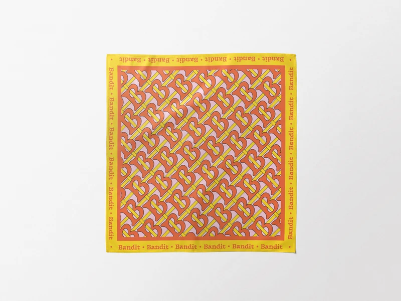 Foulard monogramme