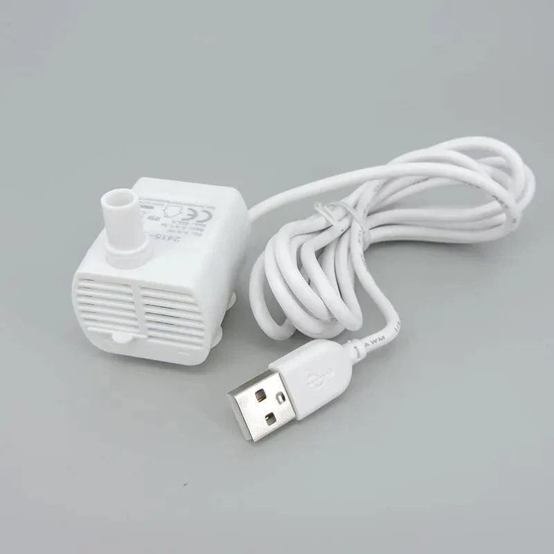 Pompe USB pour fontaines à chat