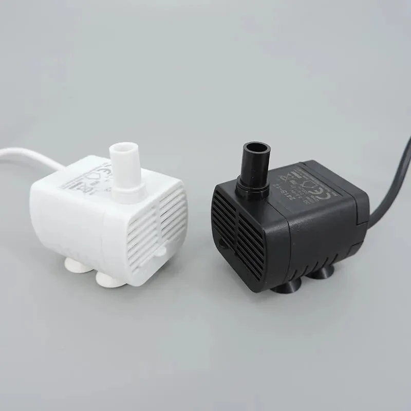 Pompe USB pour fontaines à chat