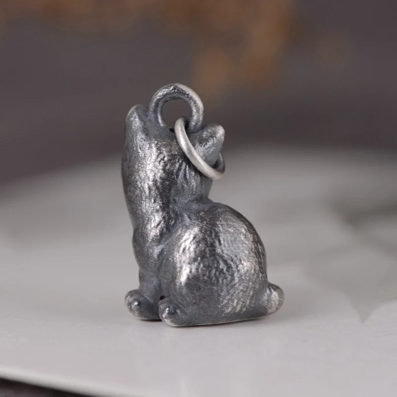 Pendentif en argent chaton