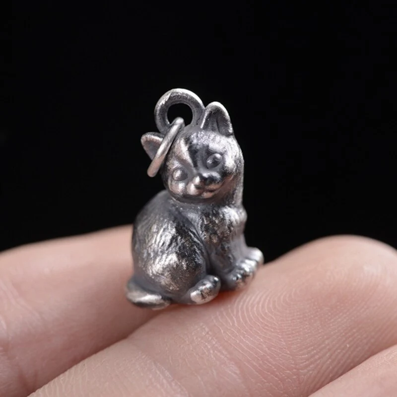 Pendentif en argent chaton