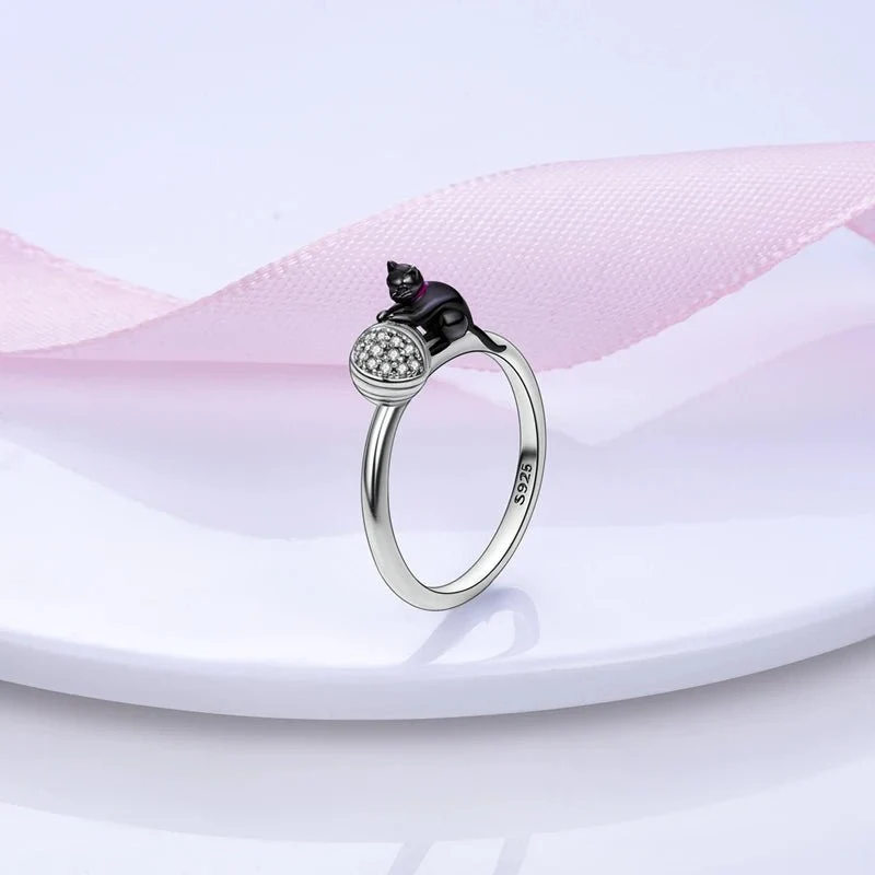 Bague Féline en Argent Unique