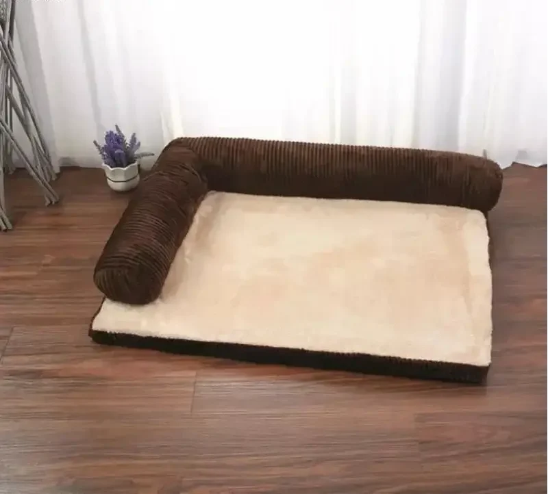 Grand tapis avec coussin pour chien
