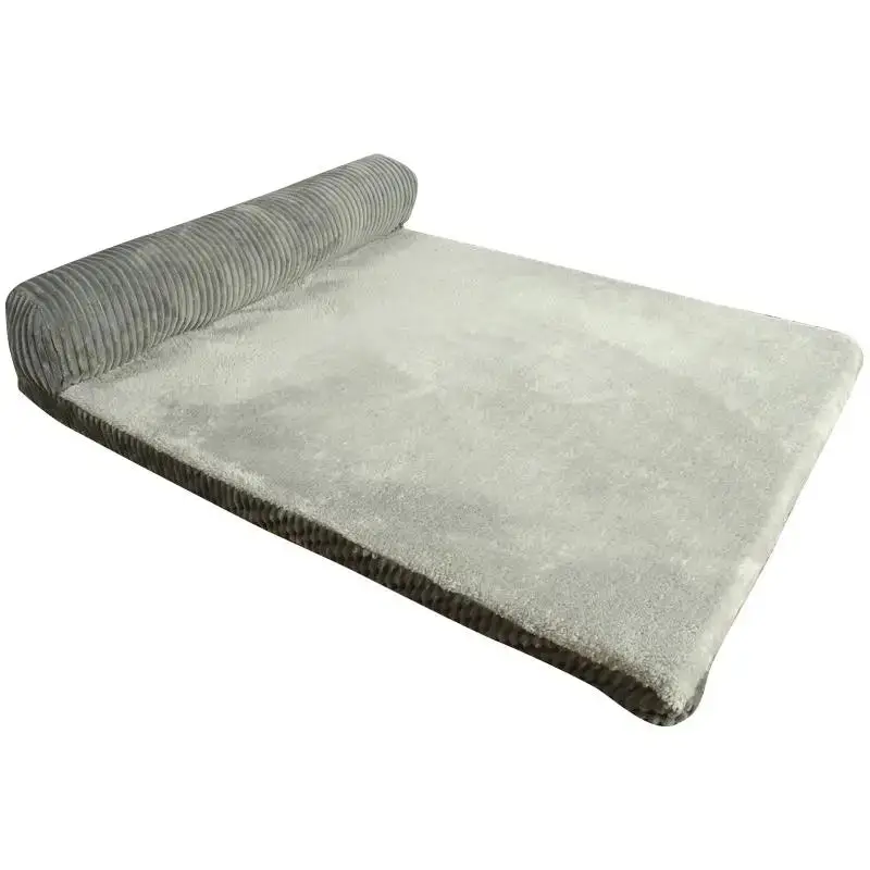 Grand tapis avec coussin pour chien