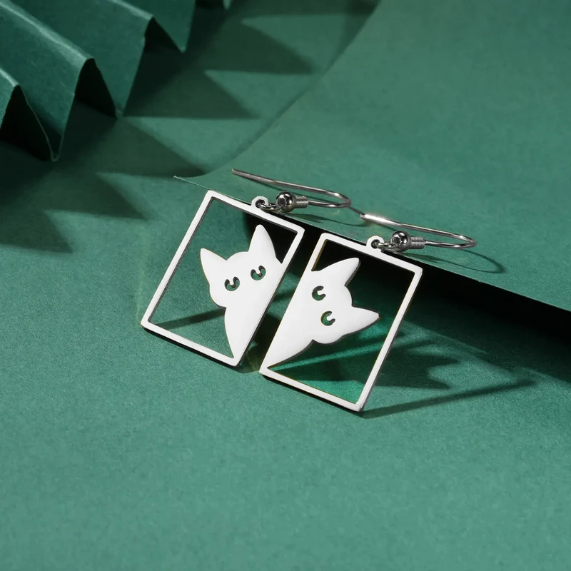 Boucles Chat Mignon Femme