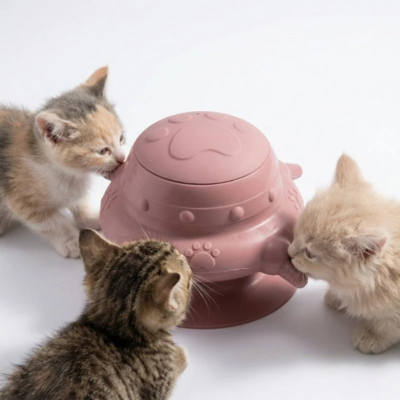 Biberon pour chatons - 4 tétines sevrage autonome - MilkFeeder™