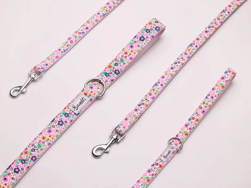 Laisse pour chien imprimé rose fleuri