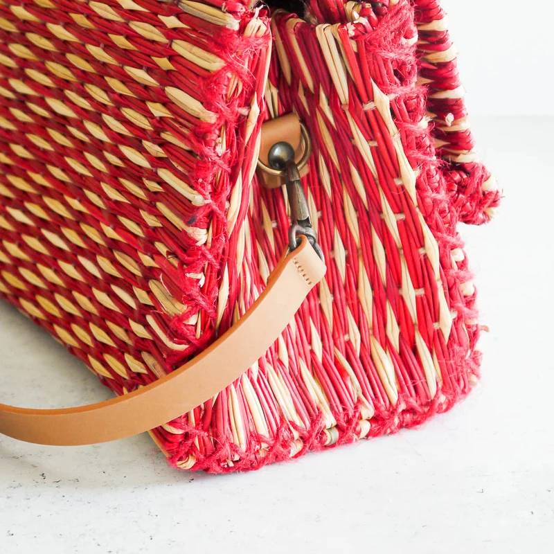 Panier traditionnel portugais avec sangle - Petit rouge