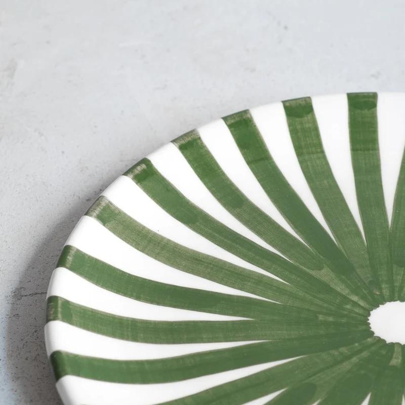 Grande assiette Ray verte Ø27cm