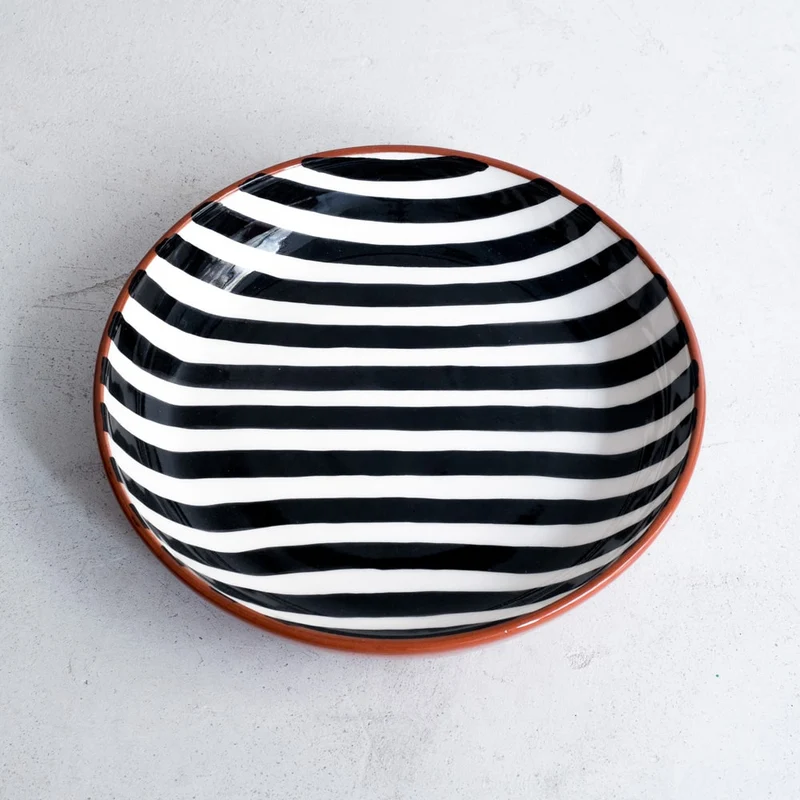 Bol de service rayé en noir Ø27cm