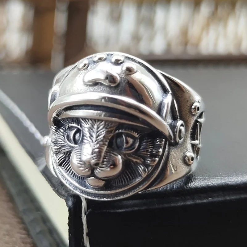 Bague chat motard