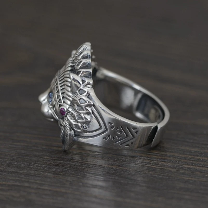 Bague chat indien aux yeux bleus en argent