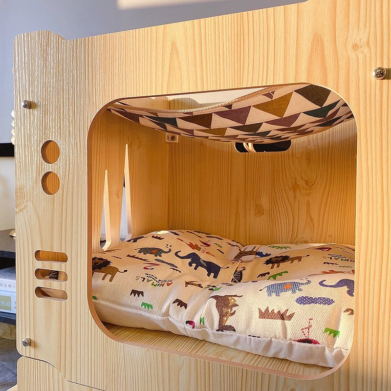 Couchage en bois pour chat