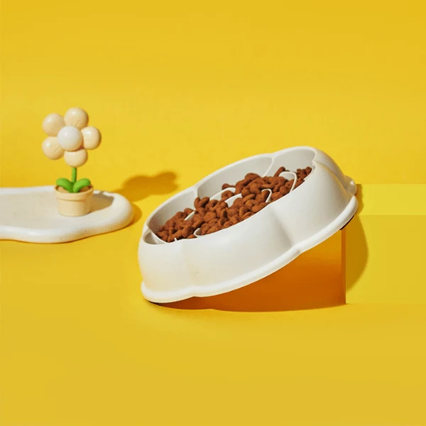 Gamelle anti glouton chaton - Relief pétales de rose - MealStop™