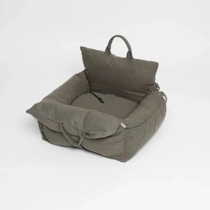 Siège auto pour chien 3-en-1 Lara Taupe 2.0 Staey — Confort & Style