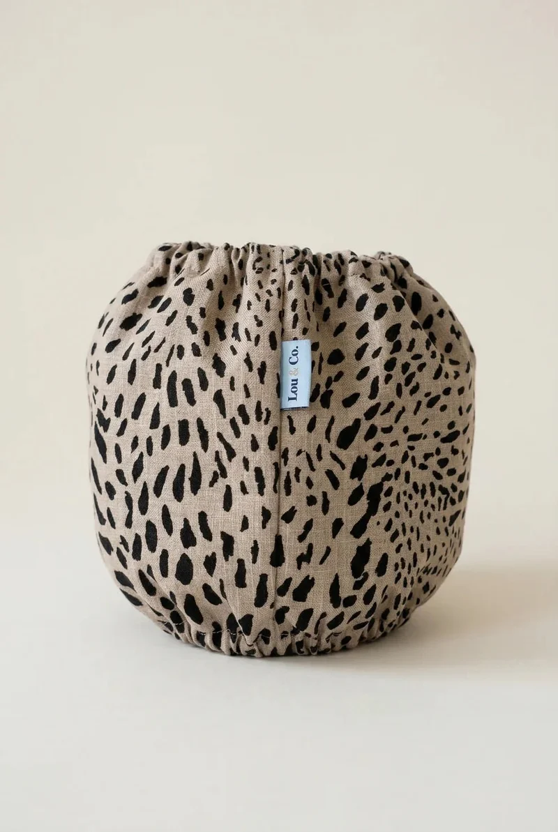 Snood en coton pour chien Dune – oreilles propres & naturel chic