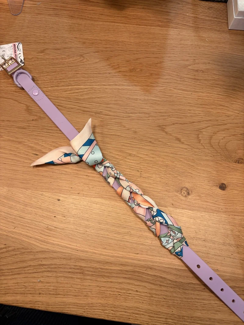 Foulard à nouer pour collier chien – Touche chic & unique