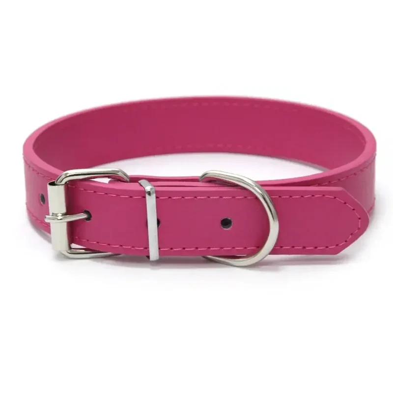 Collier style cuir ajustable pour chien