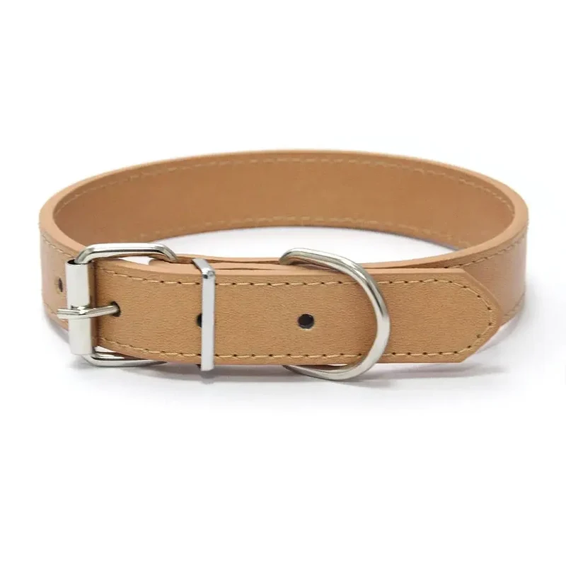 Collier style cuir ajustable pour chien