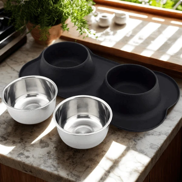 Gamelles chaton double - Doudouble Bowl™ : inox et tapis intégré