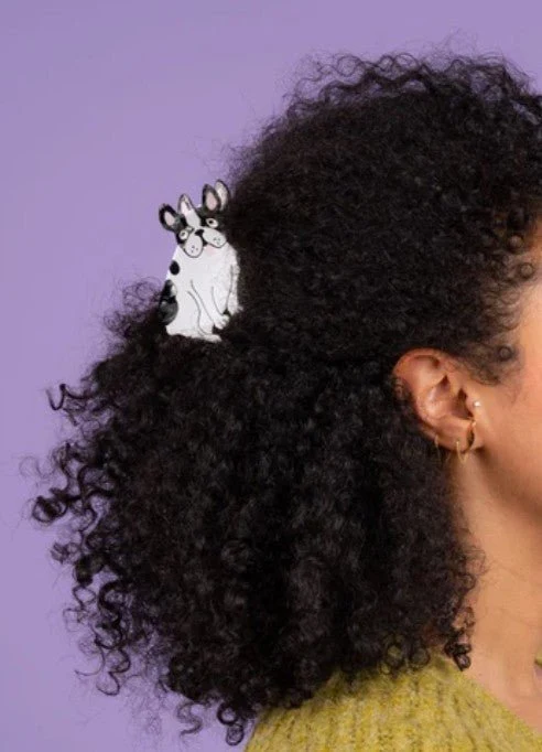 Pince à cheveux Bouledogue – L’accessoire parisien iconique