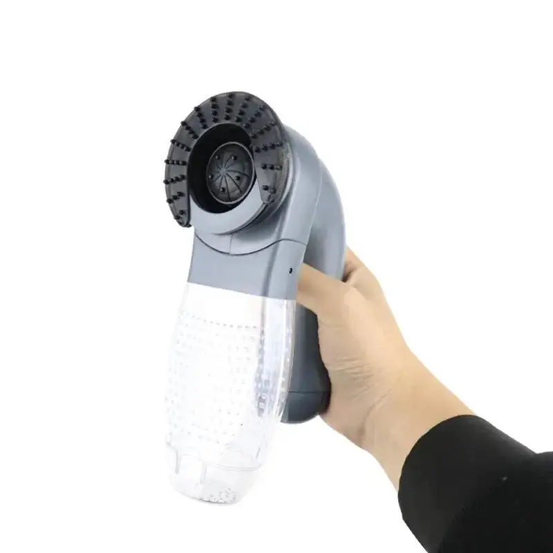 Brosse aspirante pour chien