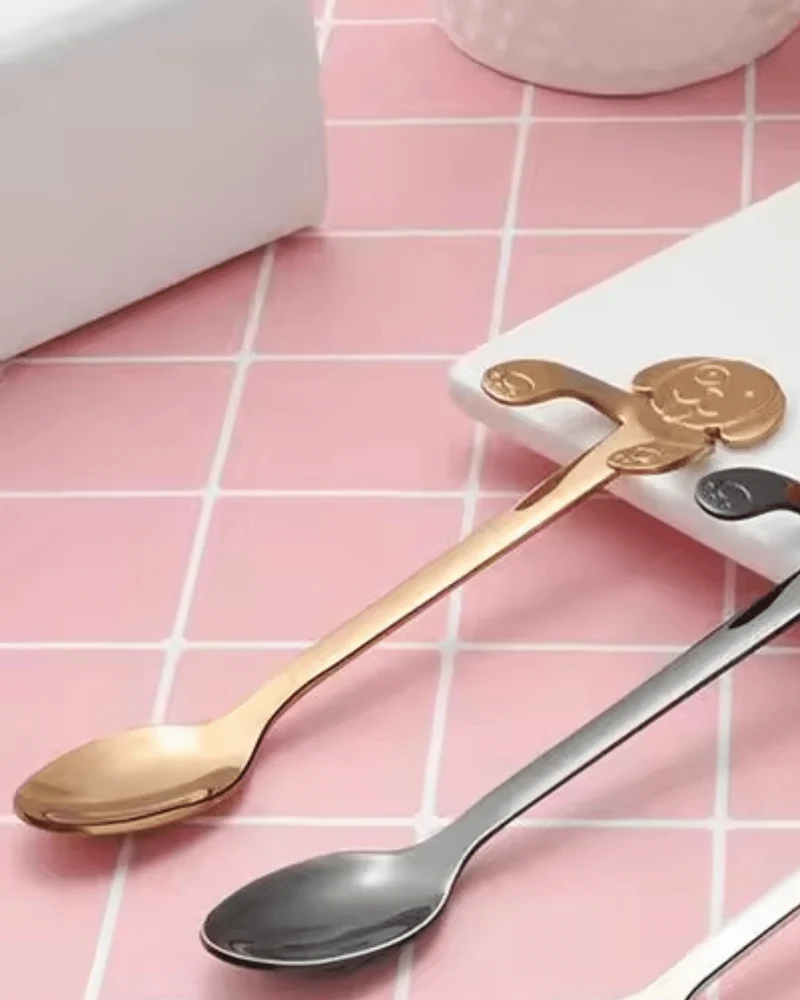 Compagnon de tasse chic 🐾 – Cuillère chien argent ou or rose