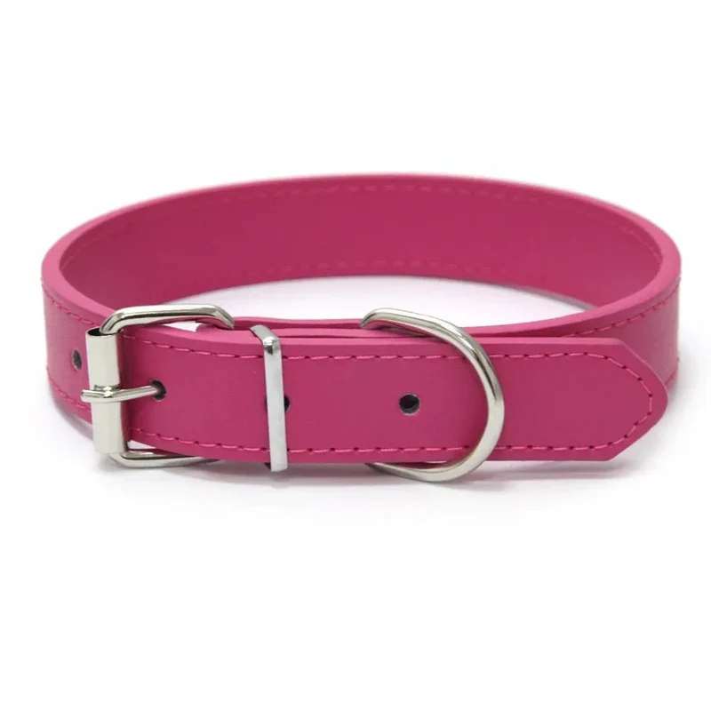 Collier style cuir ajustable pour chien