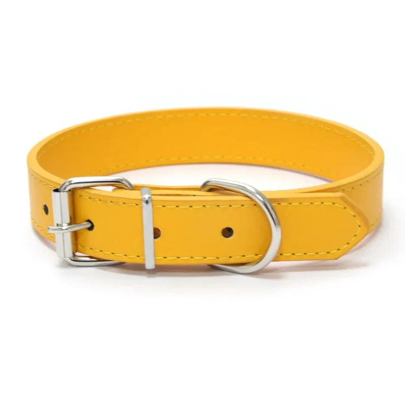 Collier style cuir ajustable pour chien