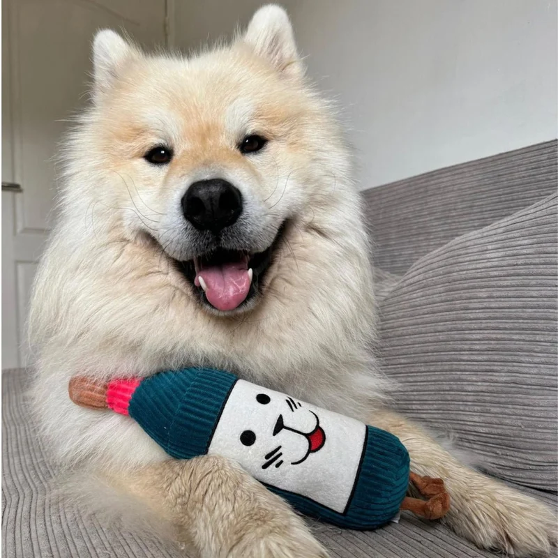 Jouet Bouteille de vin pour chien – L’apéro chic version peluche recyclée