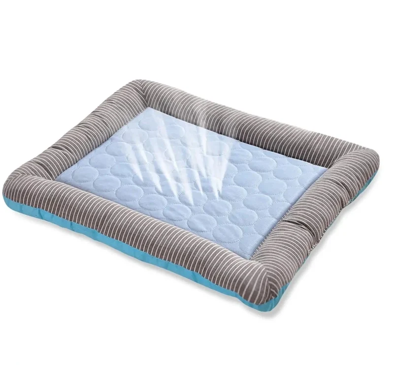 Tapis rafraîchissant moelleux pour chien
