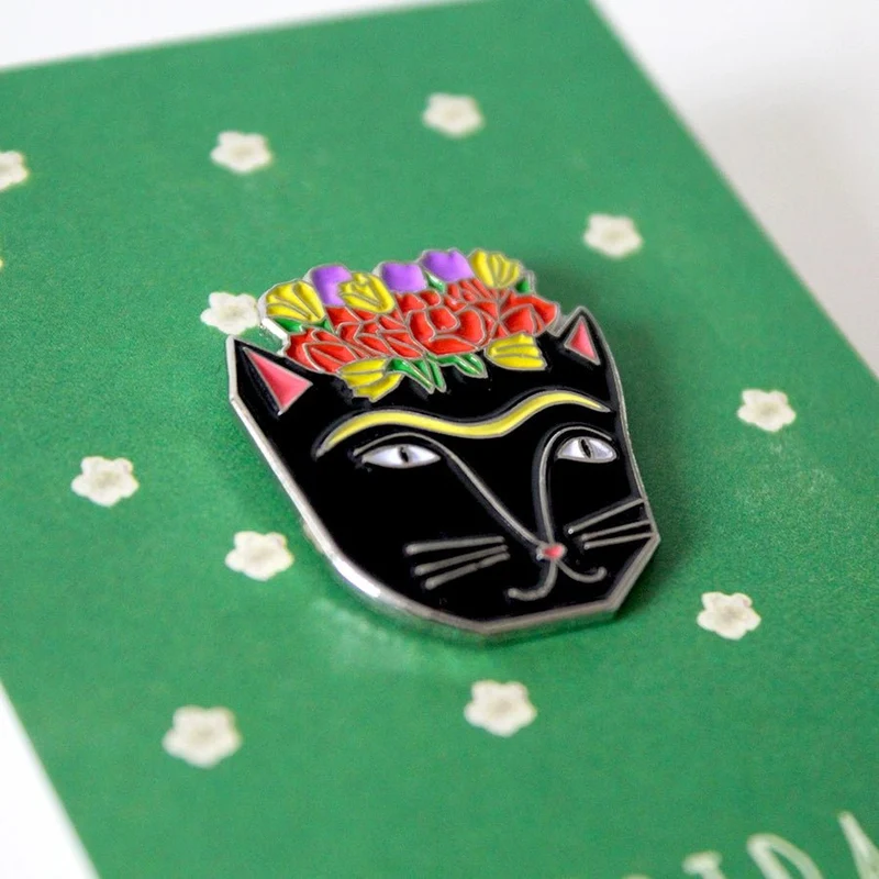 Pin's chat Frida Catlo en émail