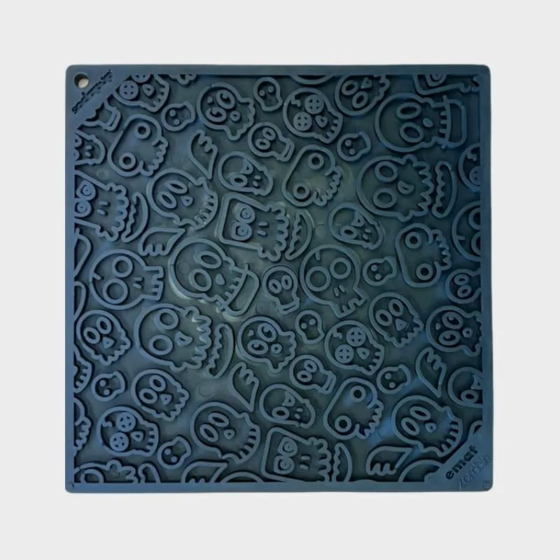 TAPIS DE LÉCHAGE ET D’OCCUPATION POUR CHIEN ET CHAT HALLOWEEN - MOTIF ZOMBIE