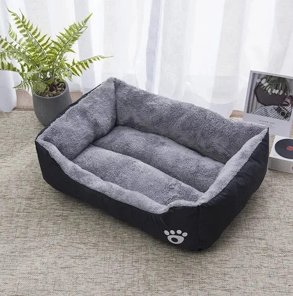 Panier Rectangulaire Noir Doux Antidérapant pour Chien