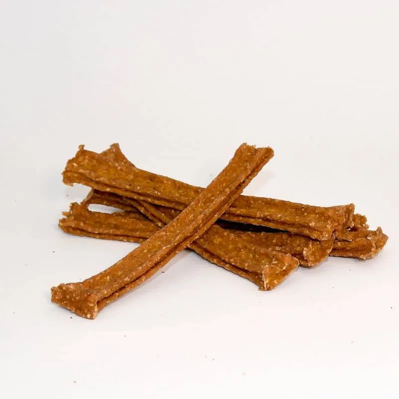STICKS DENTAIRES POUR CHIEN - POULET, GRAINES DE CHANVRE ET YAOURT (150 g ou 500 g)