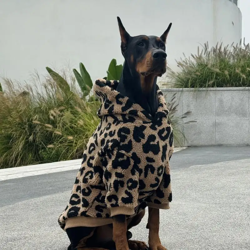 Manteau Sherpa Léopard Chaud pour Grand Chien Doberman