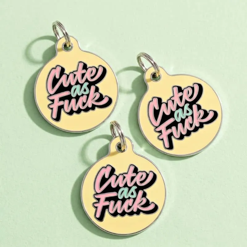 MÉDAILLE POUR CHIEN AVEC QR CODE AU DOS - CUTE AS F*CK