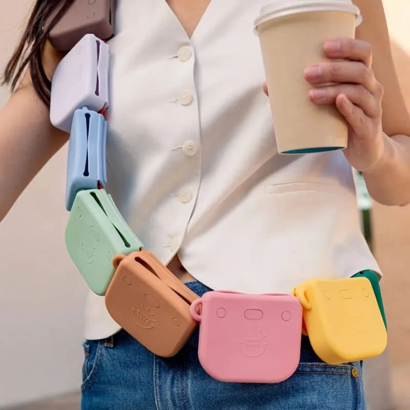POCHETTE À FRIANDISES SILICONE - SNAP DOG TREAT POUCH