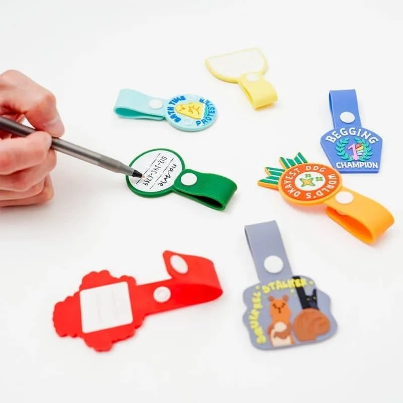 MÉDAILLE POUR CHIEN À CLIP - THE DAILY CLIP (4 DESIGNS AU CHOIX)