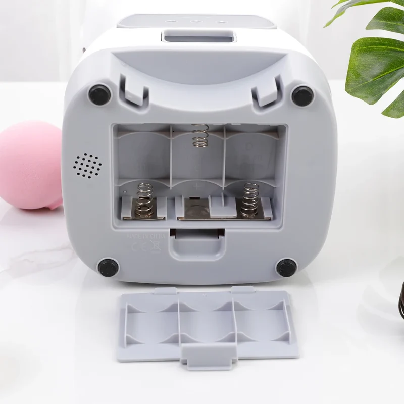 Distributeur de Croquettes WiFi 3,5 L Enregistreur Vocal