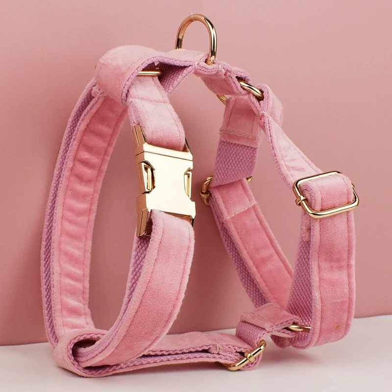 Collier et Laisse Velours Rose Harnais Assorti Chien