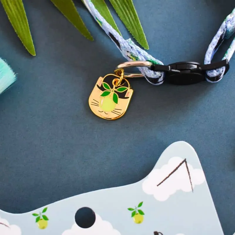 COLLIER POUR CHAT ARTY AVEC MÉDAILLE - RENÉ MOGRITTE