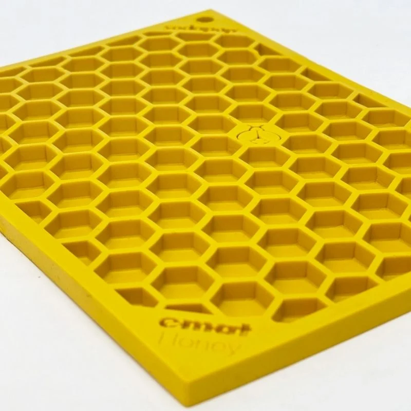 TAPIS DE LÉCHAGE ET D’OCCUPATION COMPACT POUR CHIEN ET CHAT - MOTIF NID D'ABEILLE 🐝