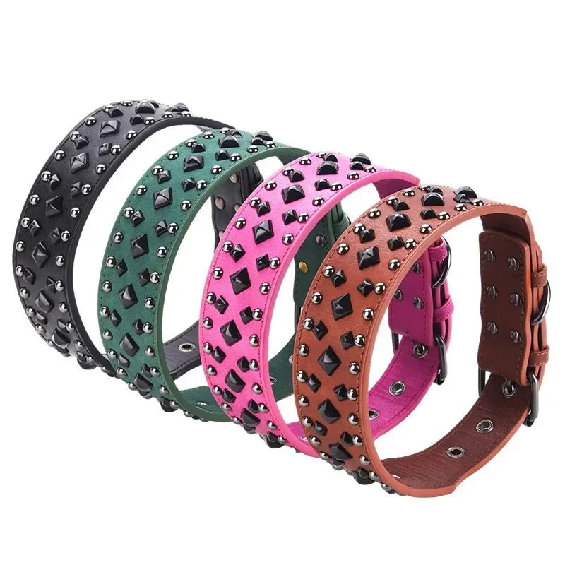 Collier Cuir Riveté Robuste Molosse