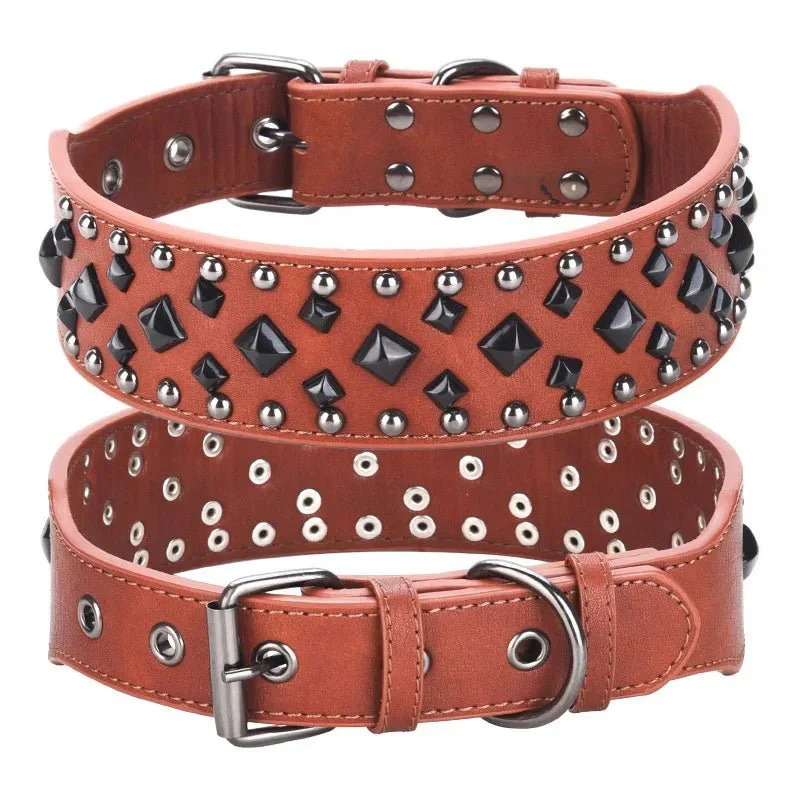 Collier Cuir Riveté Robuste Molosse